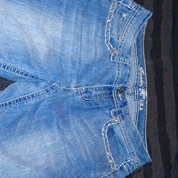 Twelve K - Picture 3 of 4